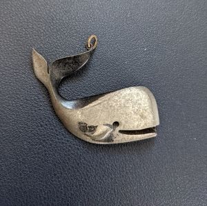 Accessories 3/$12: Silver whale pendant
